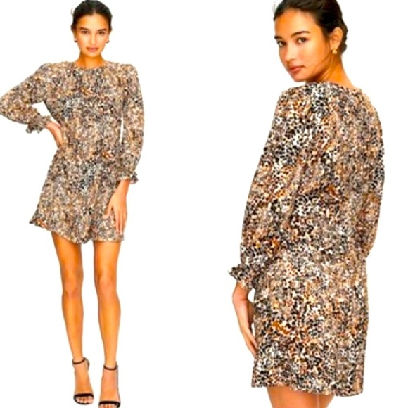 Wilfred Dresses & Skirts - ARITZIA Wilfred Baroque Giselle Bison Animal
Print 3/4 Sleeve Mini Dress, tan
